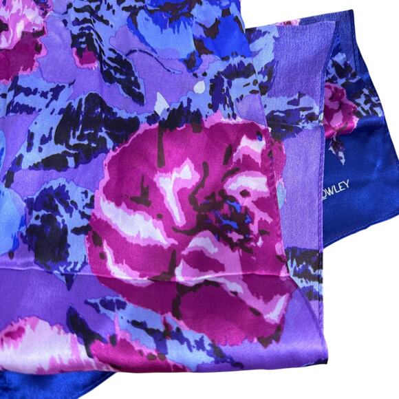 Cynthia Rowley Purple Blue Floral Rectangle 14" x 66" Satin Silky Scarf Wrap - Picture 2 of 4